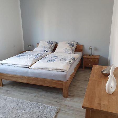 Neu! Fewo Lentz Hafenstadt Emden Exterior foto